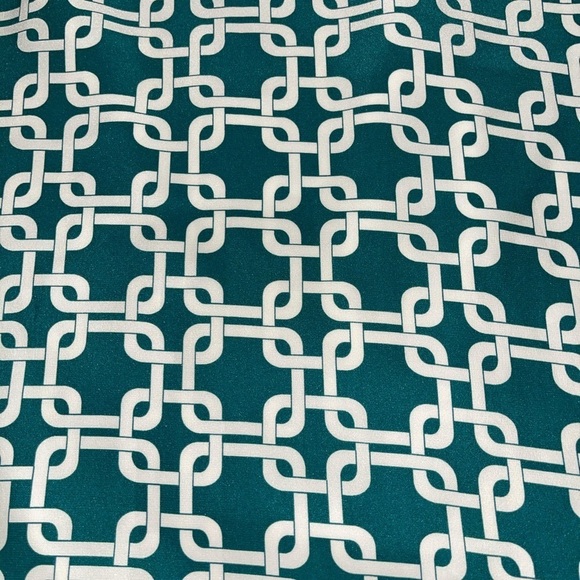 BR Geo Skirt - Picture 2 of 3